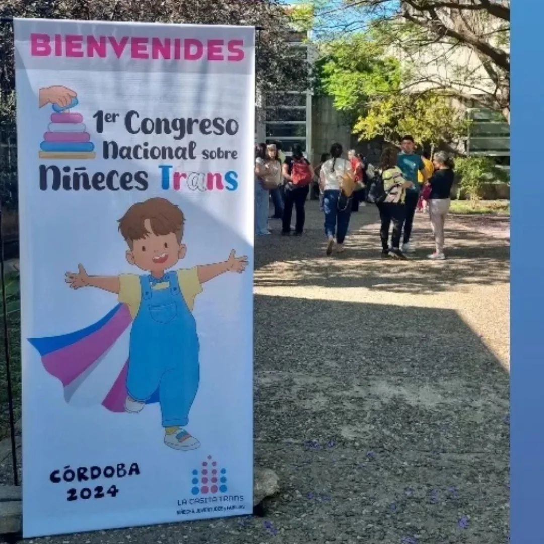 Cientos de cordobeses se levantan en contra del 2°Congreso Nacional Trans de niños y juventudes "Con mis hijos NO"