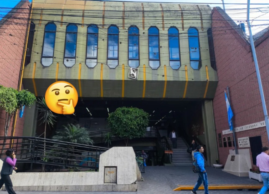 Los afiliados al ISJ, atrapados en una disputa ajena a su responsabilidad, pese al descuento religioso